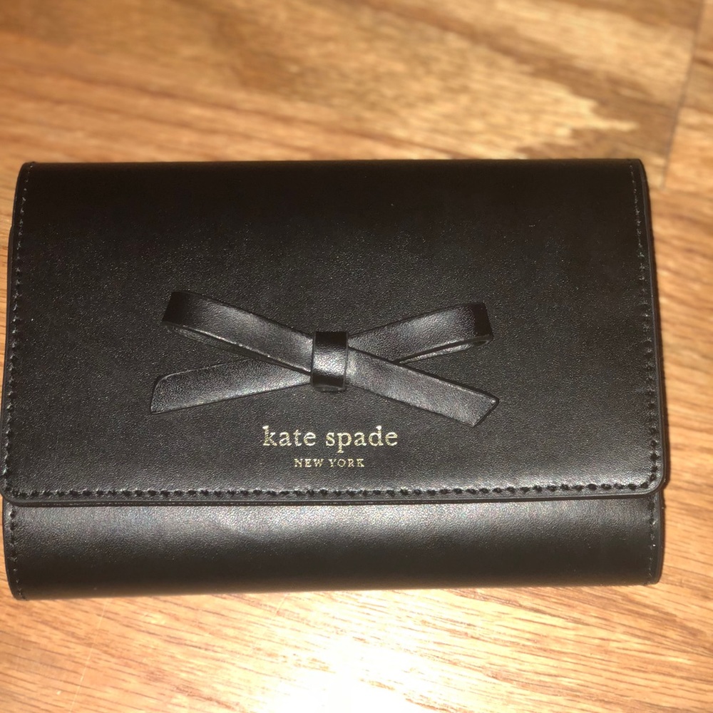 Kate Spade Bow Wallet